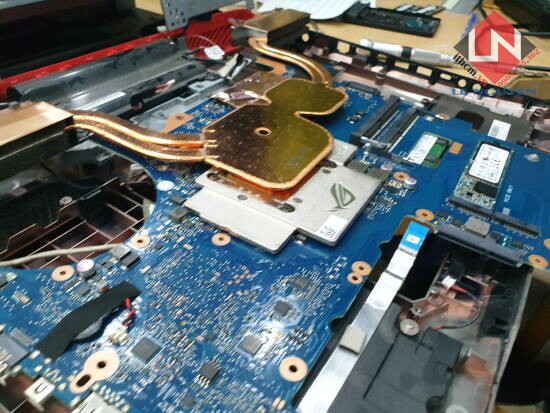 Sửa Laptop Toshiba